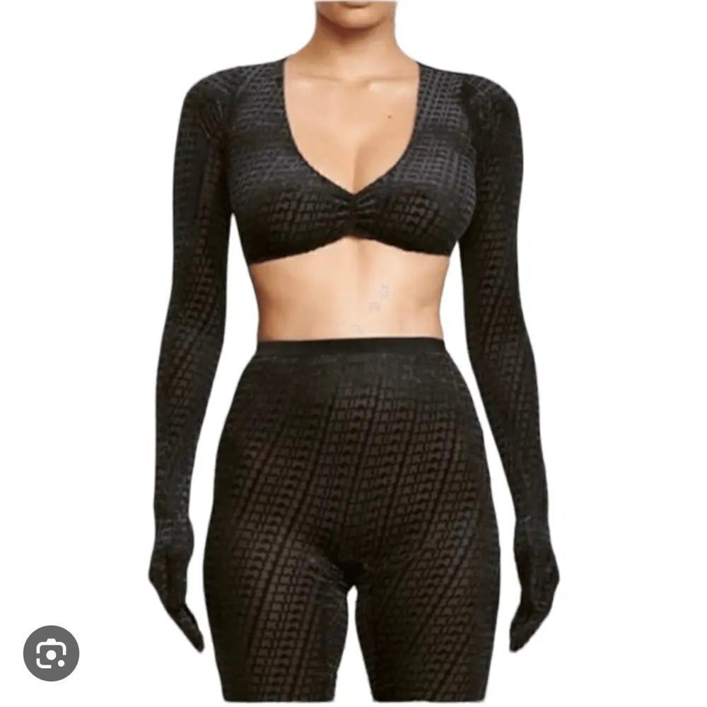 Skims Velvet Logo Glove Crop Top